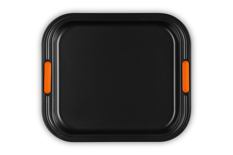 Metal baking tray discount