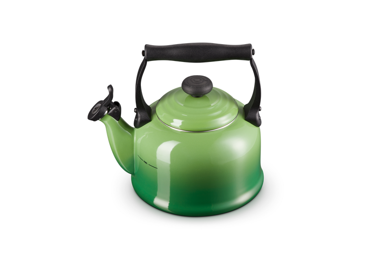 Traditional Kettle Le Creuset IE