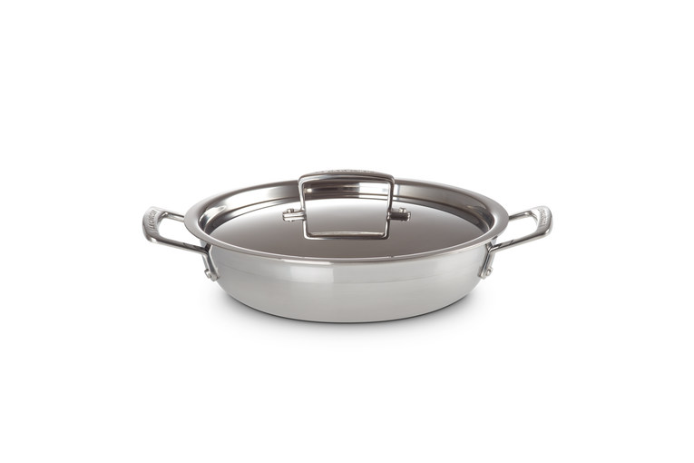 Metal casserole dish store