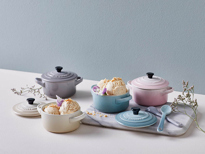 No Churn Chai Tea Ice Cream With Salted Peanuts Le Creuset Ie Official